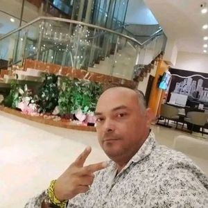 Meet your Posher, Roberto